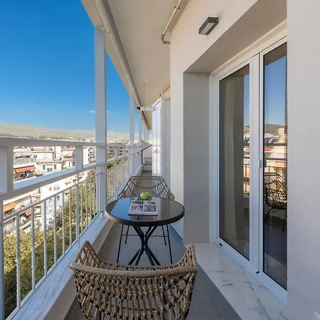 Deluxe Vista Castello Apartment